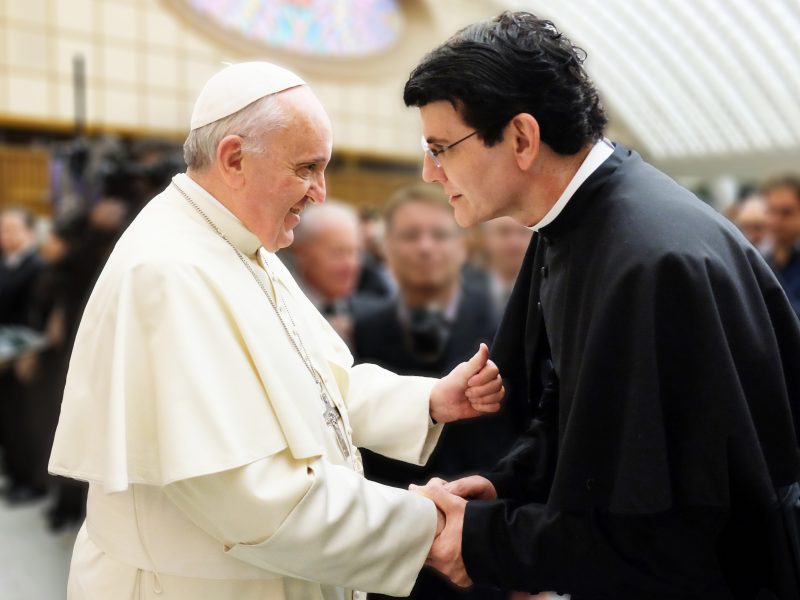 Tudo o que o Papa Francisco fez pela Igreja: Um Pontificado marcado pelo amor, humildade e renovação